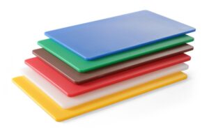 Vágódeszka készlet - HACCP GN 1/1 - 6 féle színű készlet - 6 darab - 530x325mm - HENDI 826676