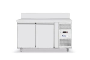 Kétajtós mélyhűtött munkaasztal Profi Line 280L - -22/-17˚C - GN 1/1 - 230V/600W - 1360x700x(H)910mm - HENDI 232064